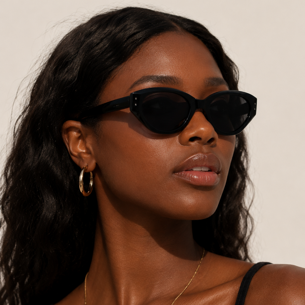 Posh Tech Josie Cateye Smart Sunglasses in black with a cateye frame